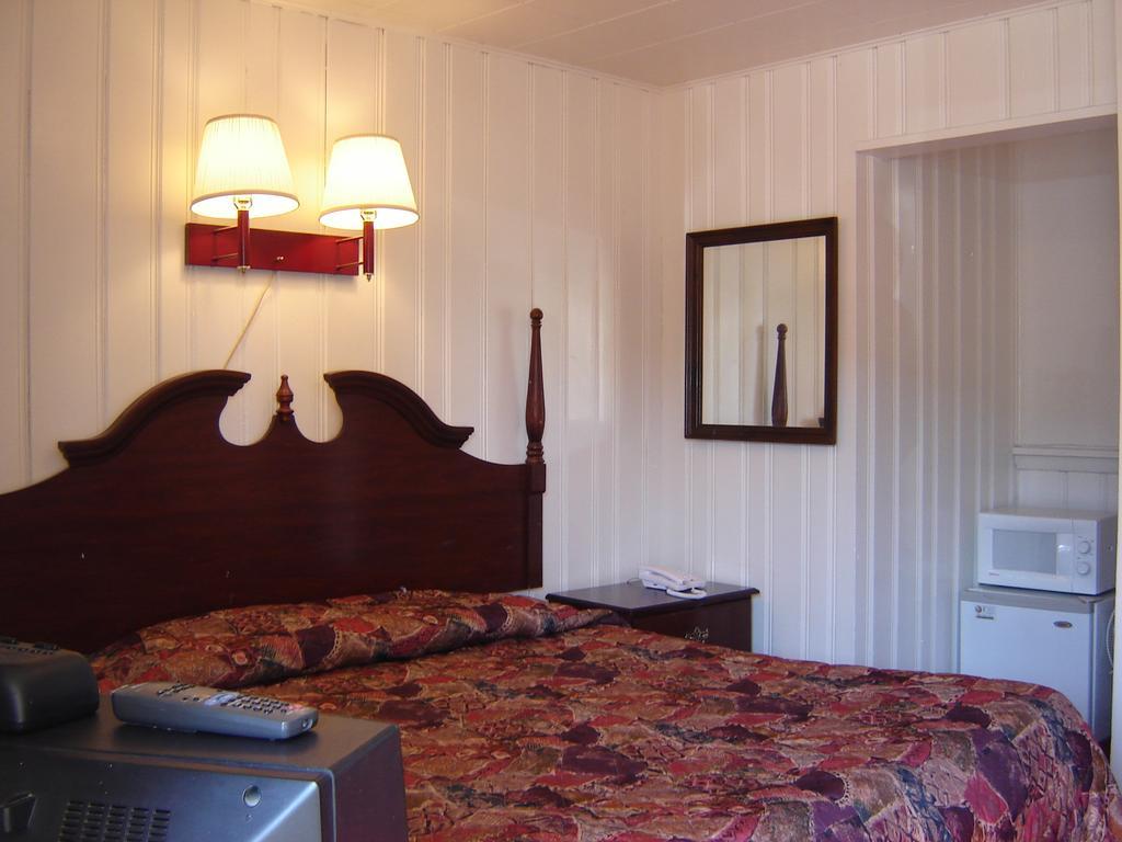 Hershey Travel Inn Номер фото